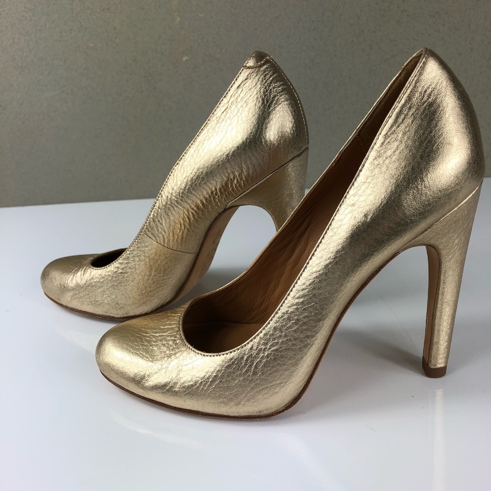 Designer shoes - Picture 3 of 4